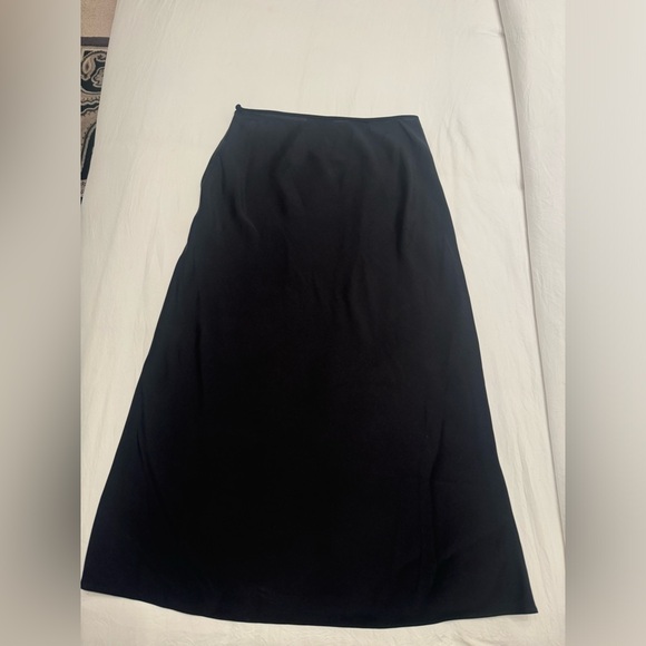 Loro Piana Black Slip skirt - Picture 4 of 8